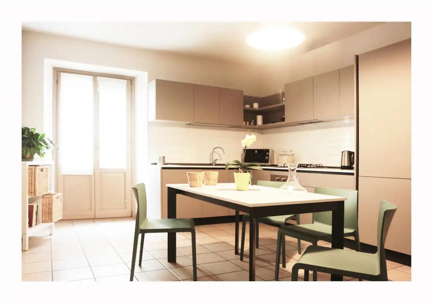 Due Dei Mille. Incantevole Casa In Centro Ad Alba Екстер'єр фото